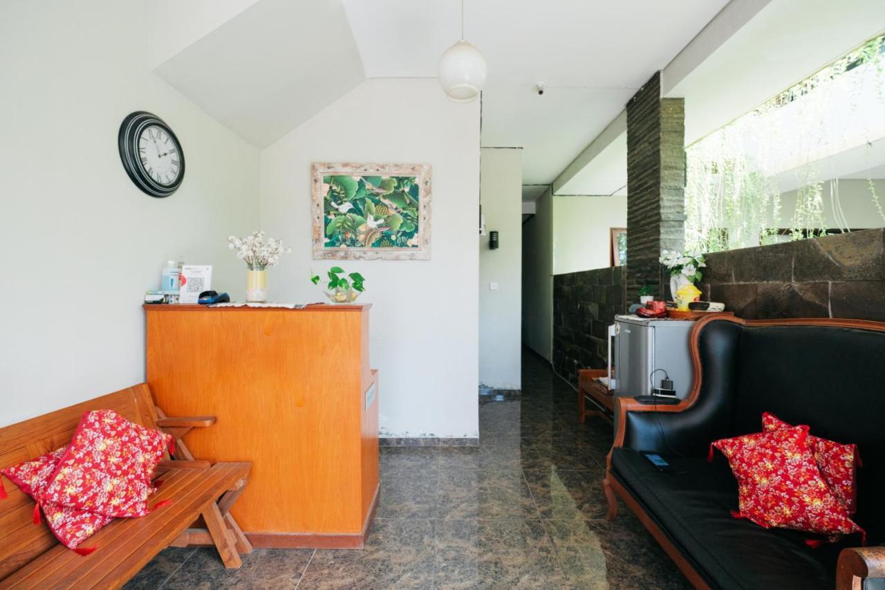 D'Tamblingan Guest House At Taman Griya Jimbaran Redpartner - Minimum Stay 30 Nights Экстерьер фото